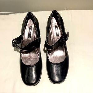Ecco black leather Mary Jane style, size 40.
